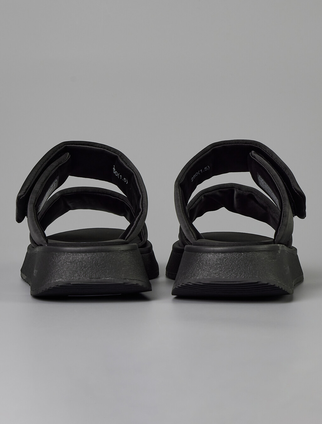 Buy 여성 바리 샌들 in color CK BLACK