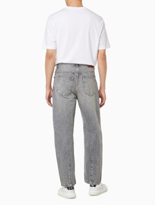 Buy 남성 배럴핏 스모크스택 데님 in color Grey