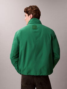 Buy 남성 라이트웨이트 릴렉스 숏 파카 in color Green