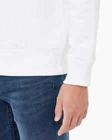 Buy 남성 레귤러핏 모노그램 로고 기모 스웨트셔츠 in color BRIGHT WHITE