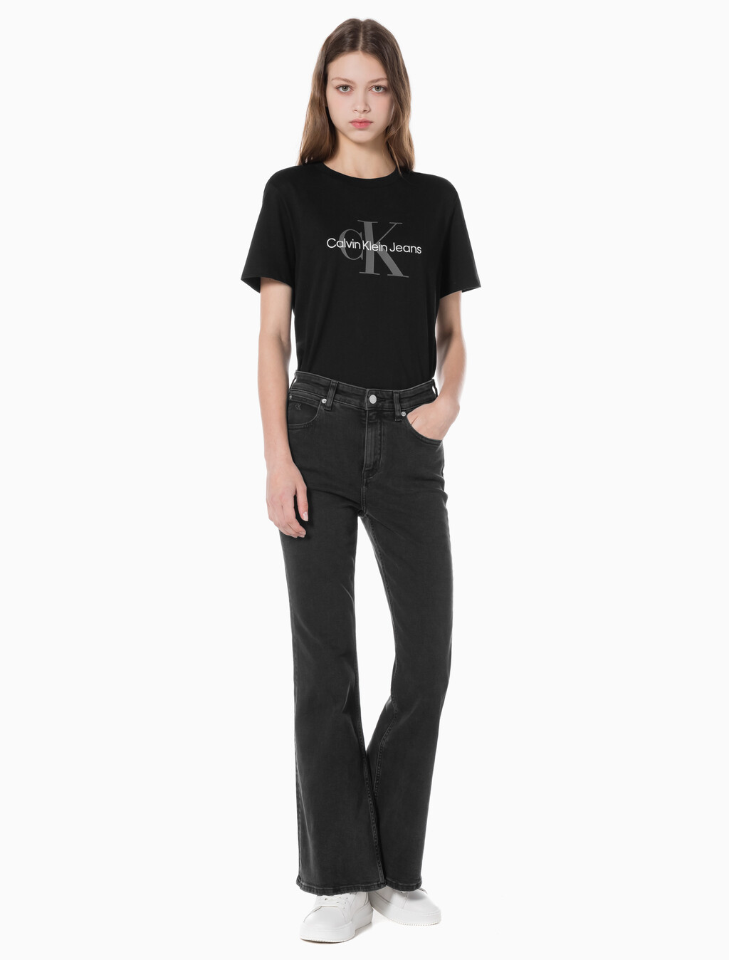 Buy 여성 하이라이즈 플레어핏 블랙 이탤리언 데님 in color WASHED BLACK LOGO LACE