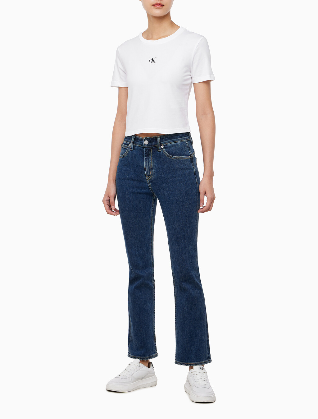 Buy 여성 슬림핏 베이비 크롭 반팔 티셔츠 in color BRIGHT WHITE