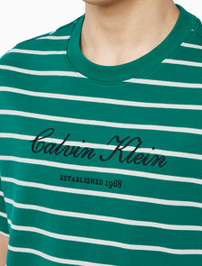 Buy 스트라이프 피케 캘빈 NYC 티 in color Green