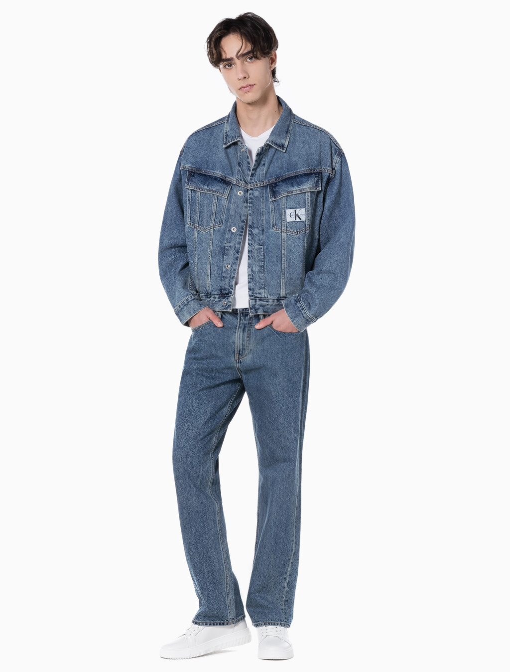 Buy 남성 90's 스트레이트핏 스톤블루 데님 in color MID BLUE BACK EMBRO