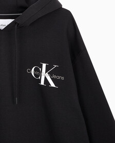 Buy 남녀공용 릴렉스핏 스몰 모노그램 로고 기모 후디 in color CK BLACK