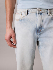 Buy 90S 스트레이트핏 진 in color Light Blue