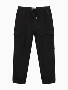 Buy 남성 워시드 카고 팬츠 in color CK BLACK