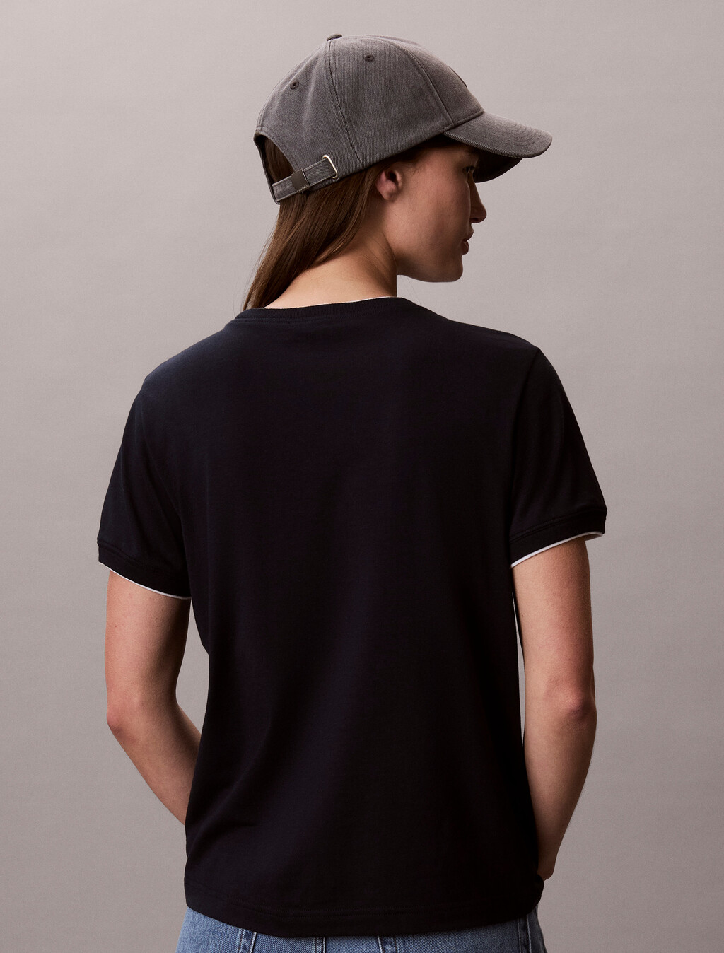 Buy 여성 콘트라스트 트림 코튼 모달 크루넥 티 in color DARK SAPPHIRE