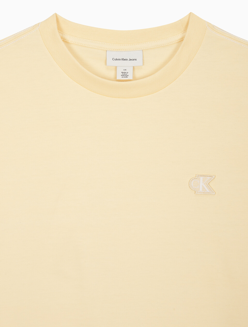 Buy 남성 릴렉스핏 탑스티치 패치 로고 반팔 티셔츠 in color SUNLIGHT