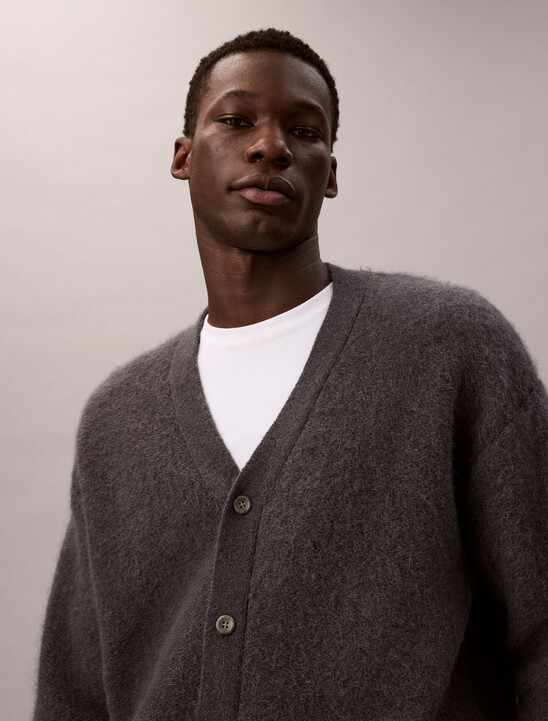 남성 브러시드 알파카 스웨터 가디건