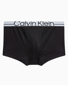 Buy 남성 프로 핏 리미티드 에디션 로우 라이즈 트렁크 in color BLACK W/ WHITE WB