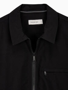 Buy 남성 집업 오버 셔츠 in color CK BLACK