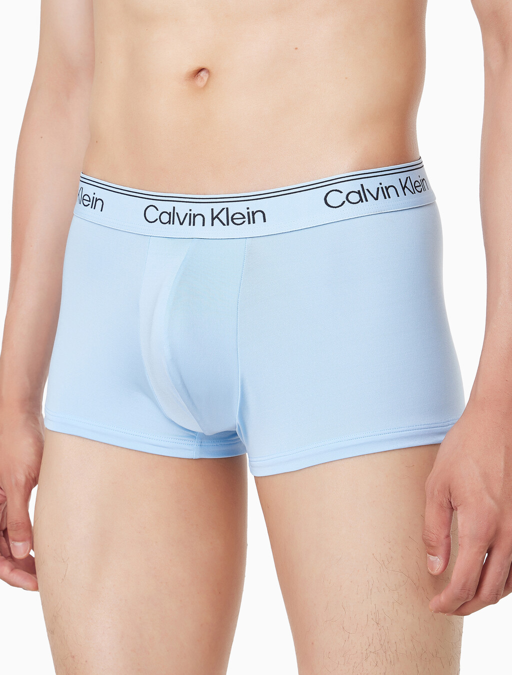 Buy 남성 마이크로 스트레치 3팩 로우 라이즈 트렁크 in color Navy/ Blue / Light Blue