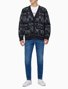 Buy 남성  릴렉스 핏 AOP 로고 스웨터 가디건 in color CK BLACK