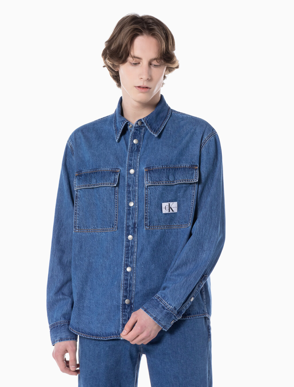 Buy 남성 릴렉스핏 데님 셔츠 in color MID BLUE BACK EMBRO