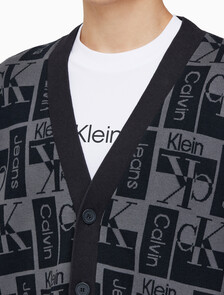 Buy 남성  릴렉스 핏 AOP 로고 스웨터 가디건 in color CK BLACK