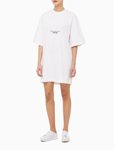 Buy 여성 모션 프로럴 티셔츠 원피스 in color BRIGHT WHITE