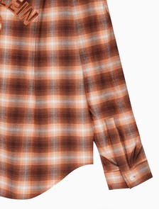 Buy 남성 롱슬리브 후디 플래드 오버셔츠 in color DARK BROWN