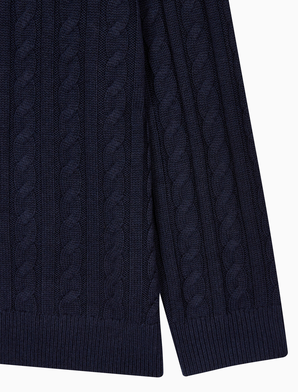 Buy 남성 케이블 크루넥 스웨터 in color NIGHT SKY