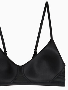 Buy 여성 폼투바디 브라렛 in color BLACK