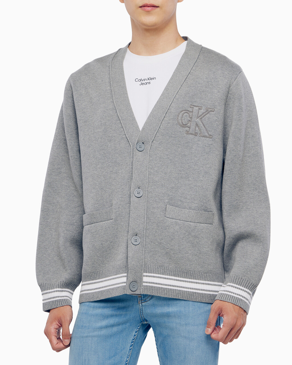 Buy 남성 바시티 가디건 스웨터 in color MID GREY HEATHER