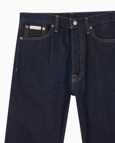 Buy 남성 스트레이트핏 린스 데님 in color CK RAW SELVEDGE