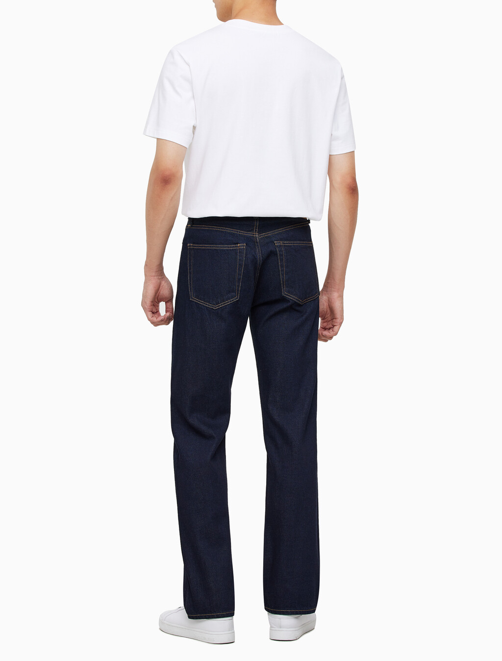 Buy 남성 스트레이트핏 린스 데님 in color CK RAW SELVEDGE