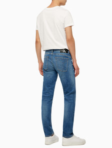 Buy 남성 바디 테이퍼핏  미드블루 이탤리언 데님 in color MID BLUE BACK EMBRO