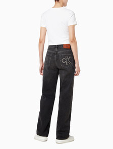 Buy 여성 시그니처 90S 스트레이트핏 블랙 데님 in color Black