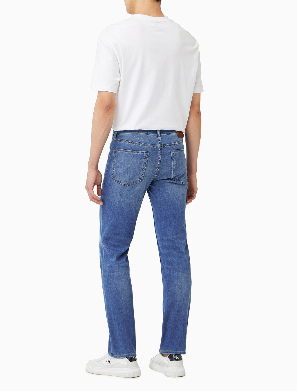 Buy 바디 바이 스트레치 진 in color Mid Blue