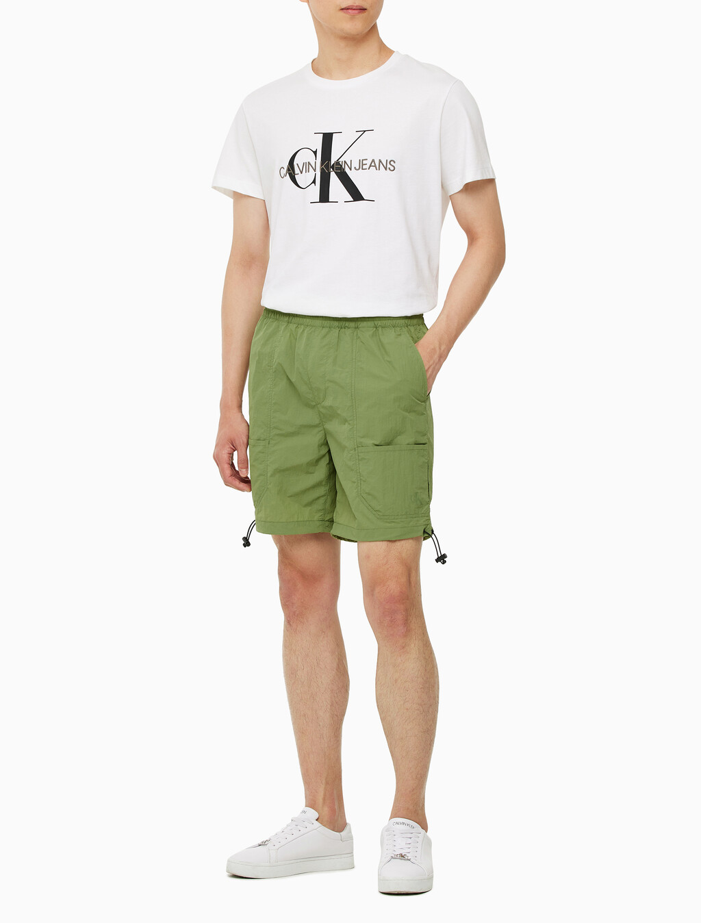 Buy 남성 기능성 나일론 UV 쇼츠 in color KHAKI
