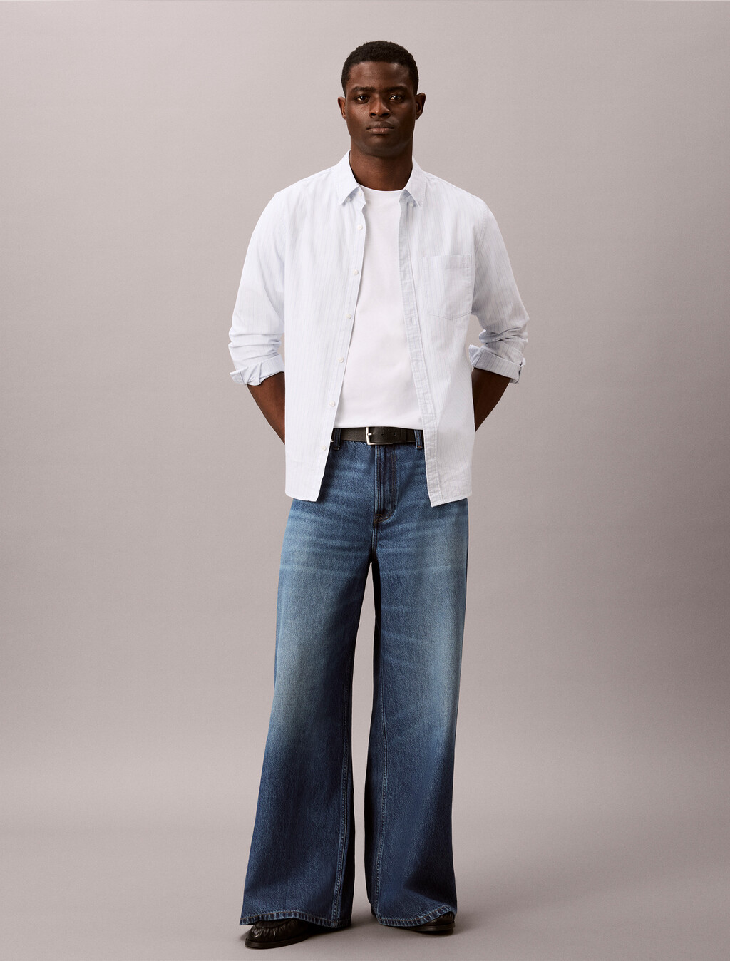 Buy 익스트림 배기핏 진 in color Mid Blue