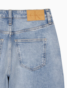 Buy 여성 90's 스트레이트핏 라이트블루 데님 in color CHALKY BLUE