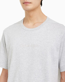Buy 남성 레귤러 핏 에센셜 로고 반팔 티셔츠 in color ATHLETIC GREY H