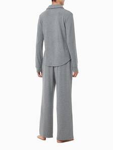 Buy 여성 브러시드 저지 브러쉬드 슬림 셔츠 in color Mocha brown
