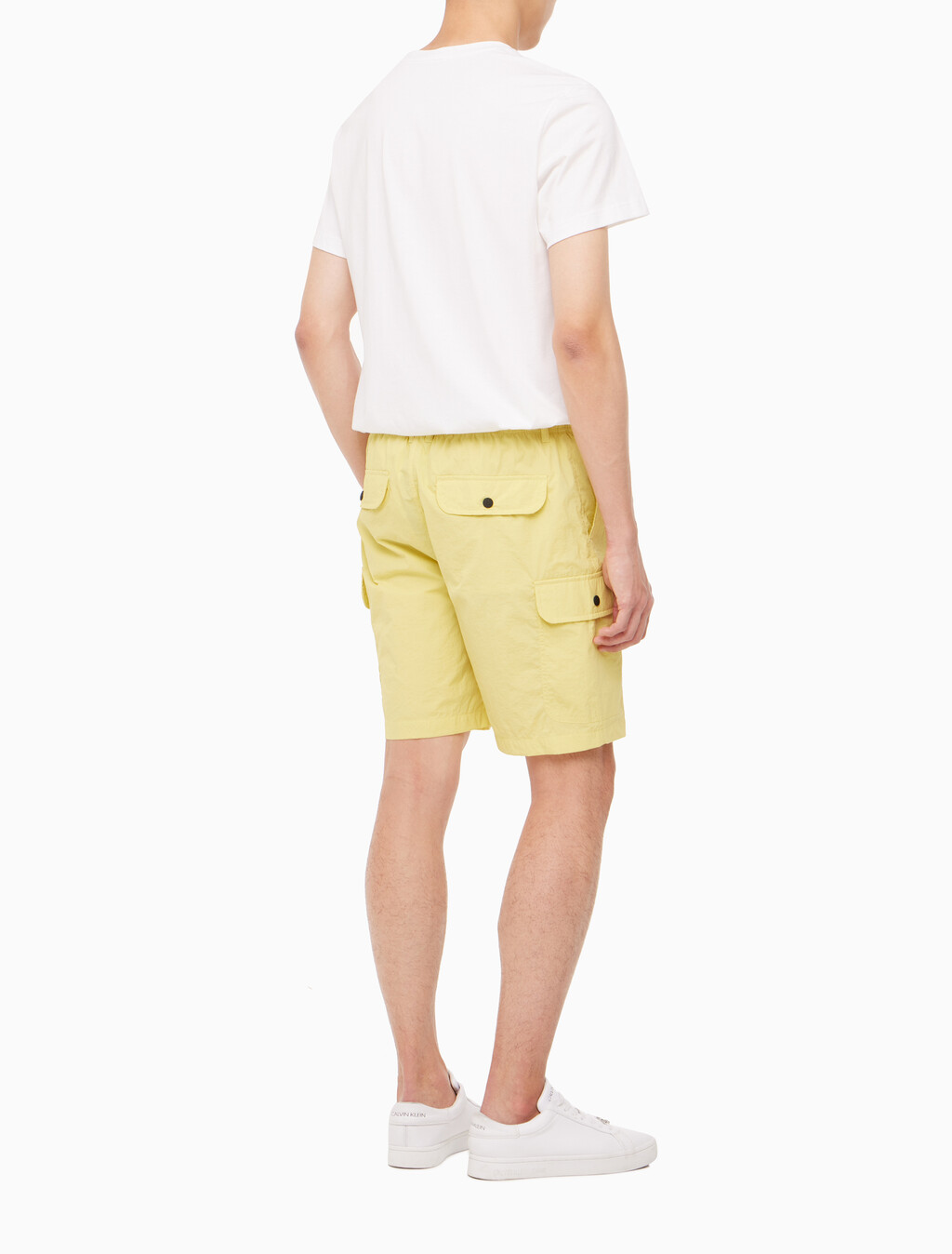 Buy 남성 나일론 라이트웨이트 카고 쇼츠 in color YELLOW SAND