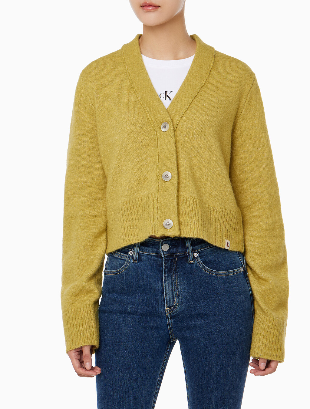 Buy 여성 플러피 얀 스웨터 가디건 in color MUSTARD
