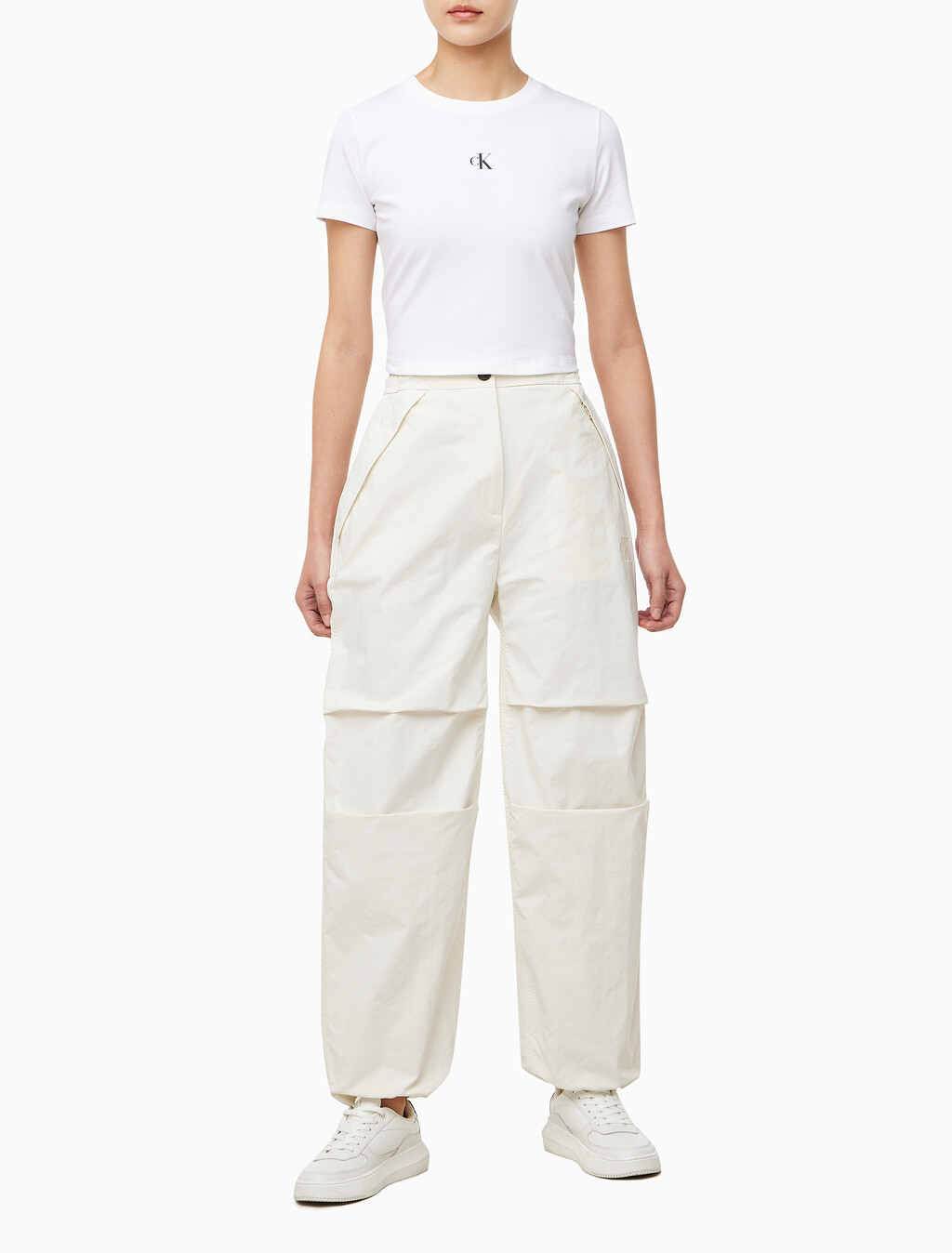 Buy 여성 크링클 나일론 파라슈트 팬츠 in color TOFU