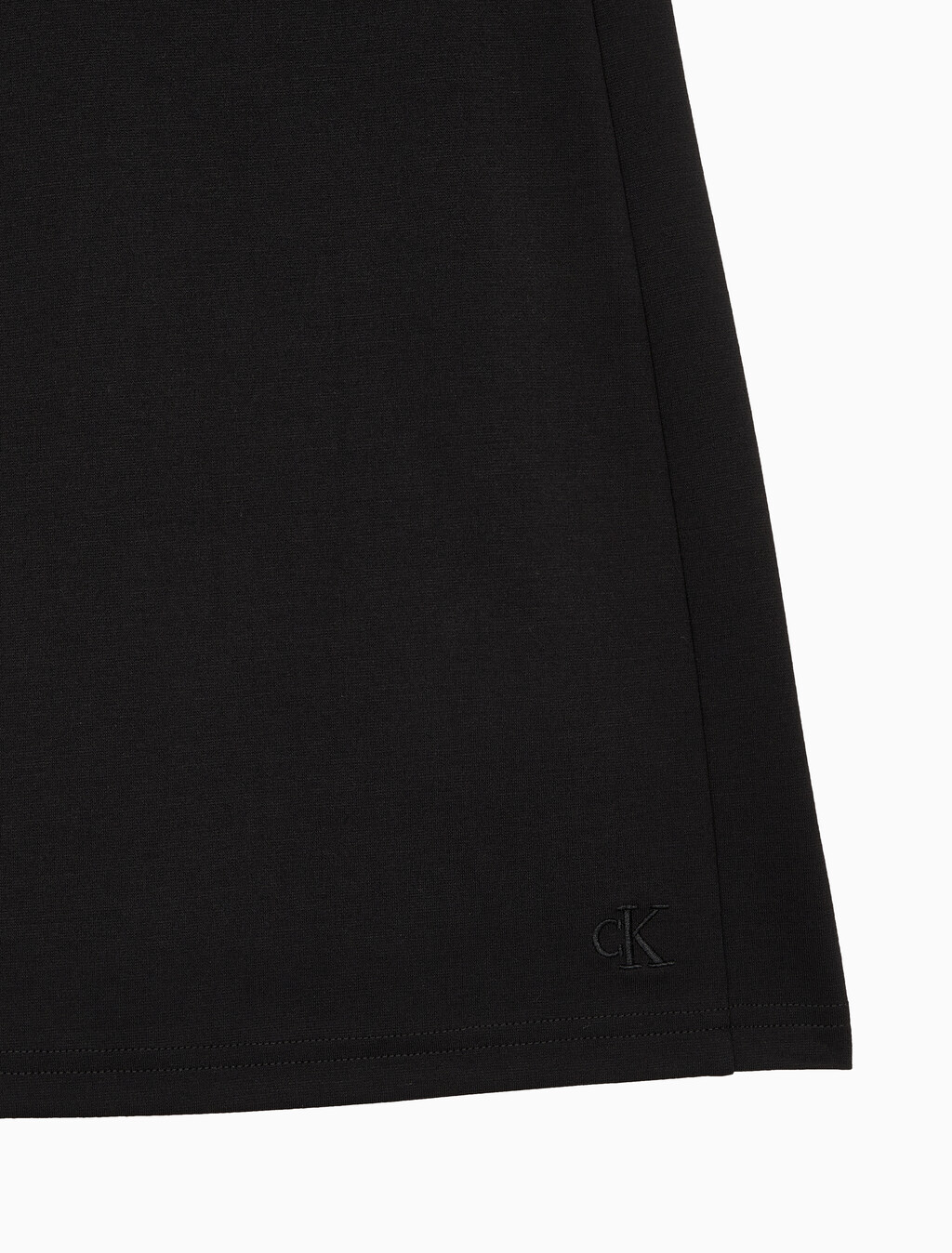 Buy 여성 센슈얼 밀라노 드레스 in color CK BLACK