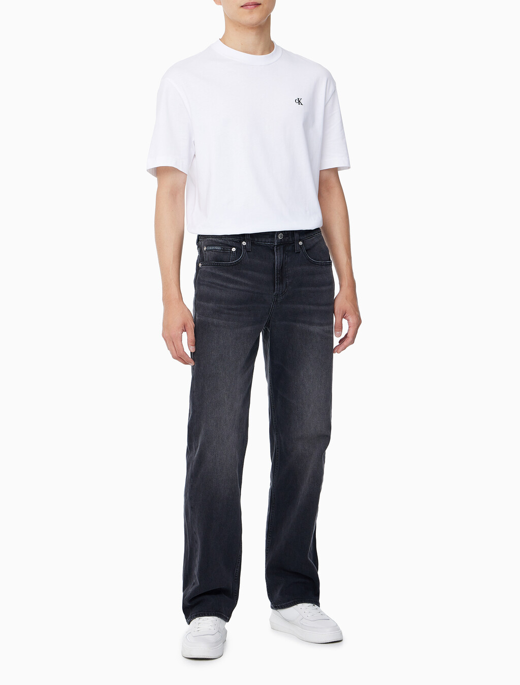 Buy 남성 90's 스트레이트핏 블랙 데님 in color WASHED BLACK LOGO LACE