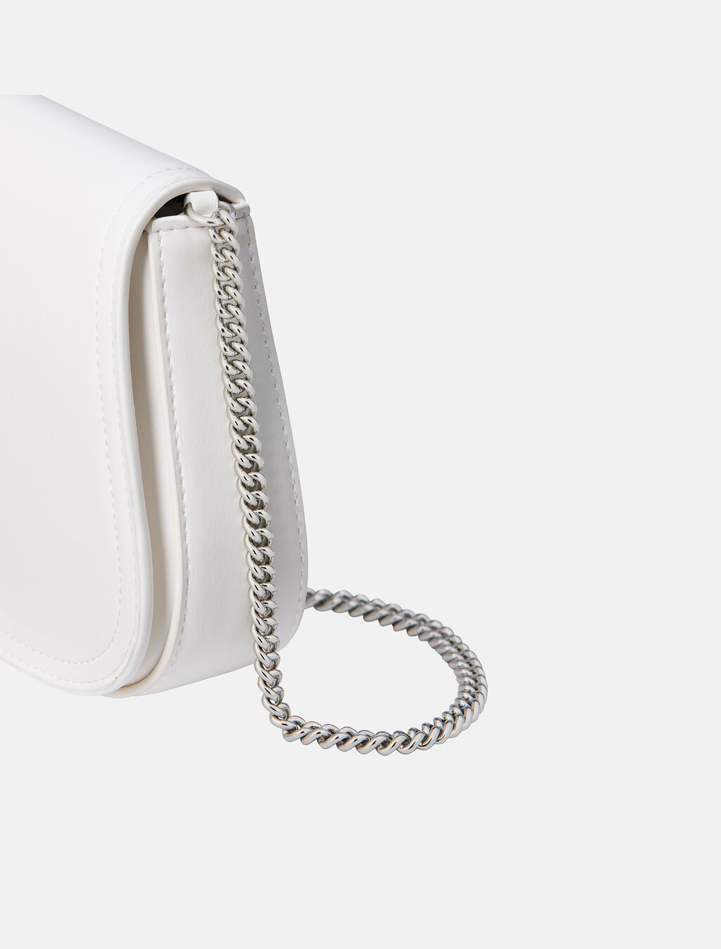 Buy 여성 하드웨어 모노그램 미디움 체인 지갑 in color White Alyssum