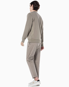 Buy 남성 슬림핏 드로코드 치노 팬츠 in color PERFECT TAUPE