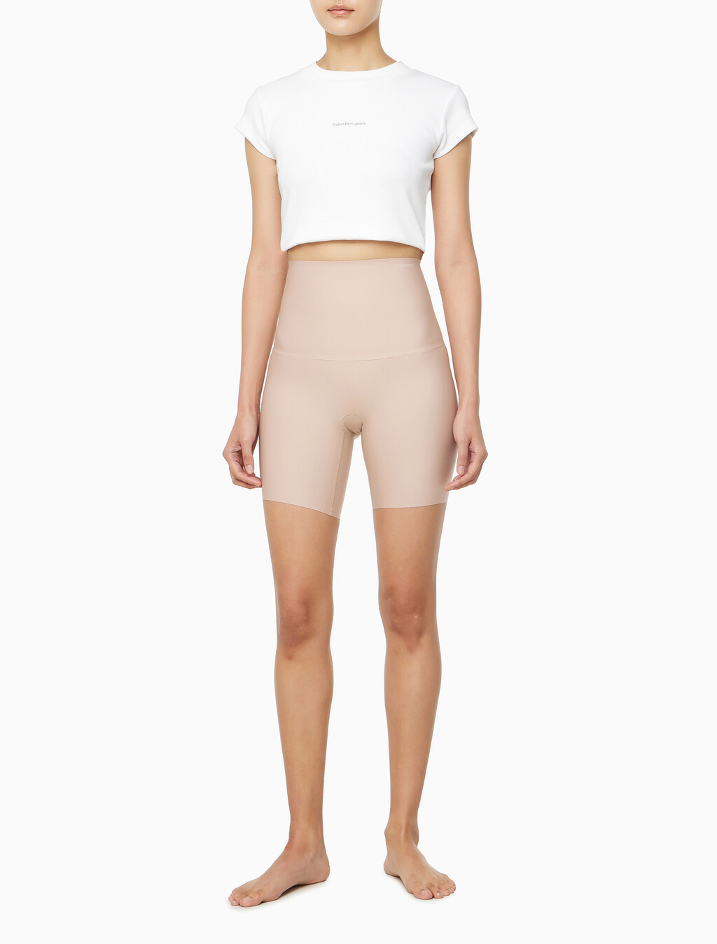 Buy 여성 세컨 스킨 스무싱 쇼츠 in color CEDAR