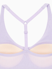 Buy 여성 하이서포트 CK 스포츠 브라 in color BRILLIANT WHITE