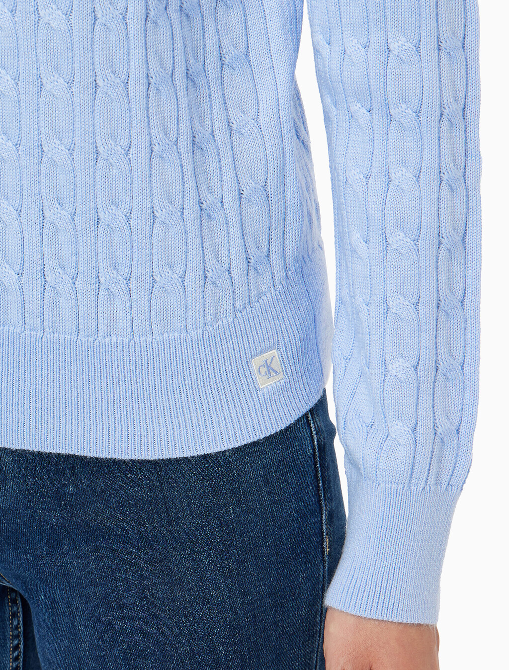 Buy 여성 울 케이블 크루넥 가디건 in color Light blue