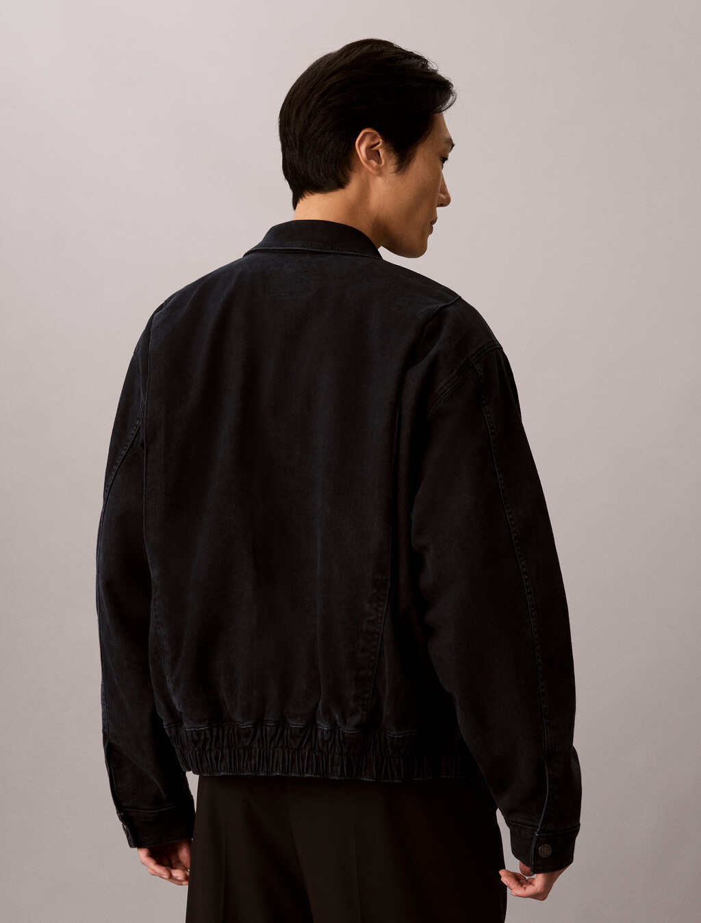 Buy 남성 인디고 페더 캐시미어 터치 에비에이터 자켓 in color INDIGO FEATHER