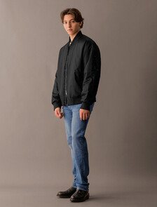 Buy 남성 바디핏 미드블루 이탈리안 데님 in color MID BLUE BACK EMBRO