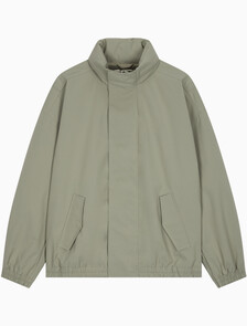 Buy 남성 릴렉스핏 패커블 후드 테크 자켓 in color KHAKI