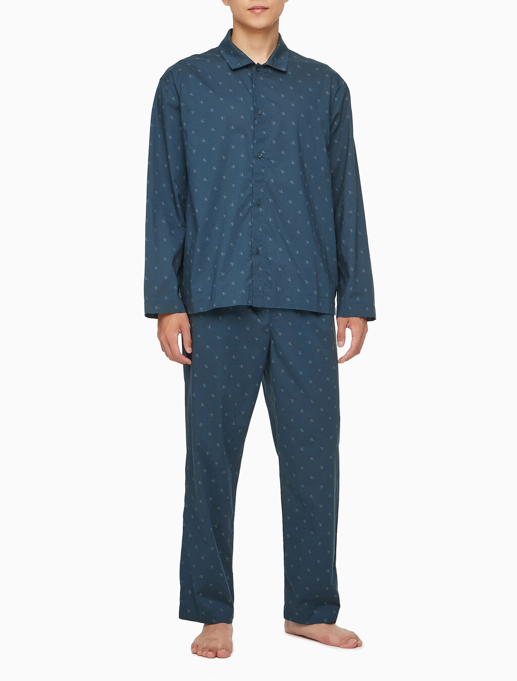 Buy 남성 코튼 포플린 롱슬리브 탑 in color DARK BLUE