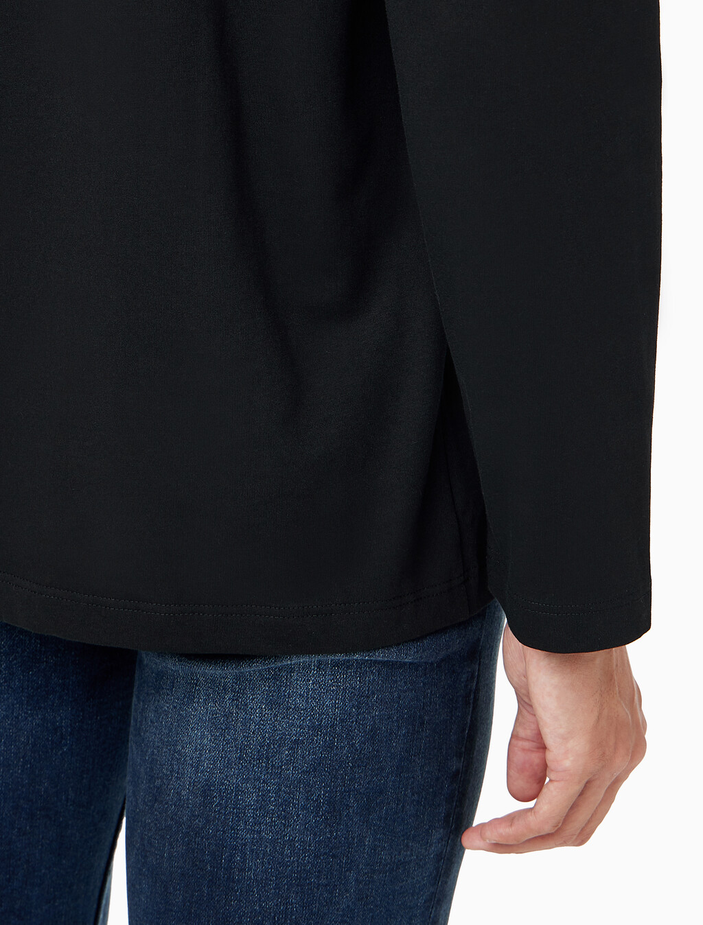 Buy 남성 헤비 코튼 아카이브 로고 긴팔 티셔츠 in color CK BLACK
